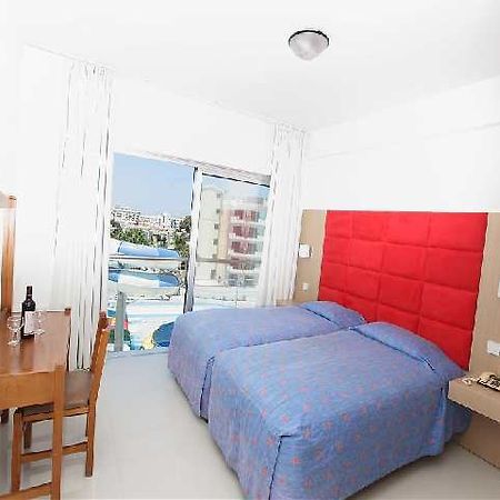 Anastasia Apartments Pernera Exterior photo